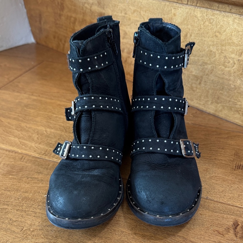Ikks Black Kids Boots with Silver Accents